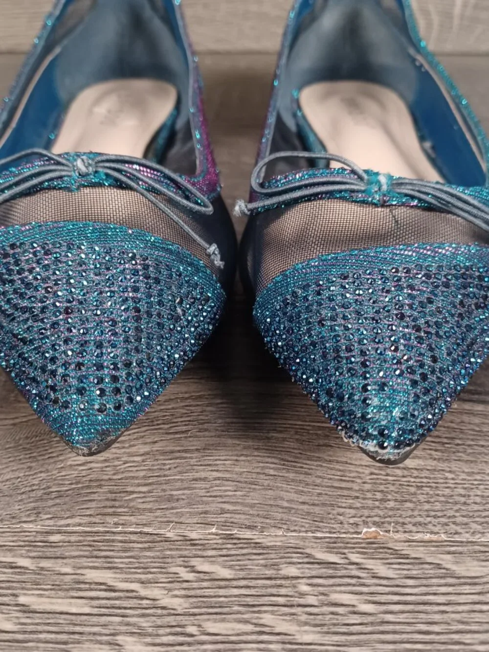 Bamboo Women's Size 6.5 Sparkly Blue Slip-On Pointed Toe Shoes